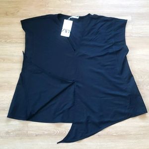Womens Black V Neck Tee With Cut off Sleeves And Tie At The Waist. By ZARA.